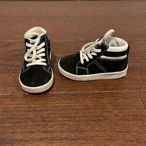 Primigi Baby Black Suede High Tops Size 5